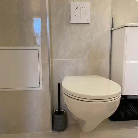 Appartement E & A Lossi 21/23 *