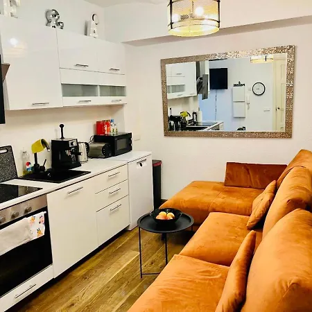 E & A Lossi 21/23 * Tartu