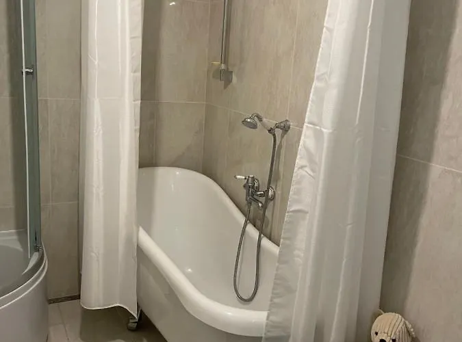 E & A Lossi 21/23 タルトゥ