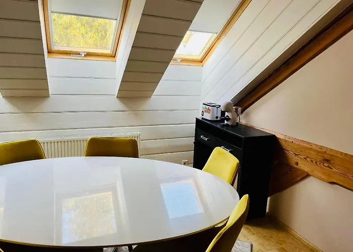 E & A Lossi 21/23 * Tartu