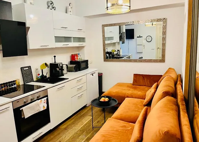 E & A Lossi 21/23 * Tartu